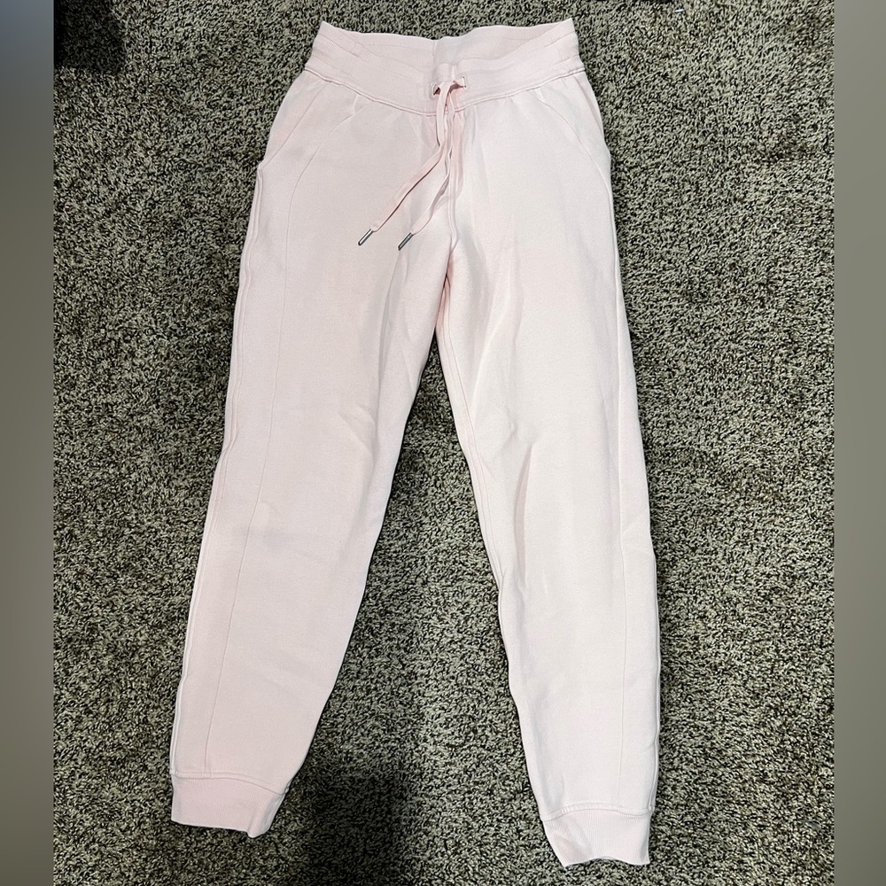 Lululemon Scubba Jogger - Pink Mist